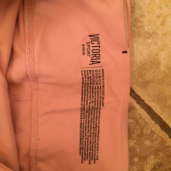 VICTORIA SPORT KNOCKOUT PANT - Picture 2 of 2